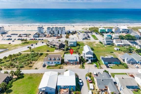 The Beach Club - Image 1