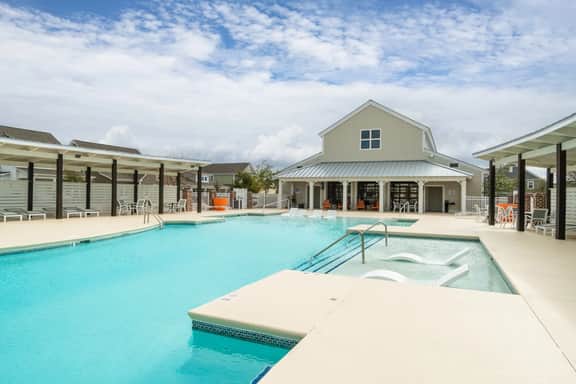 Beau’s Three by the Sea - Image 5